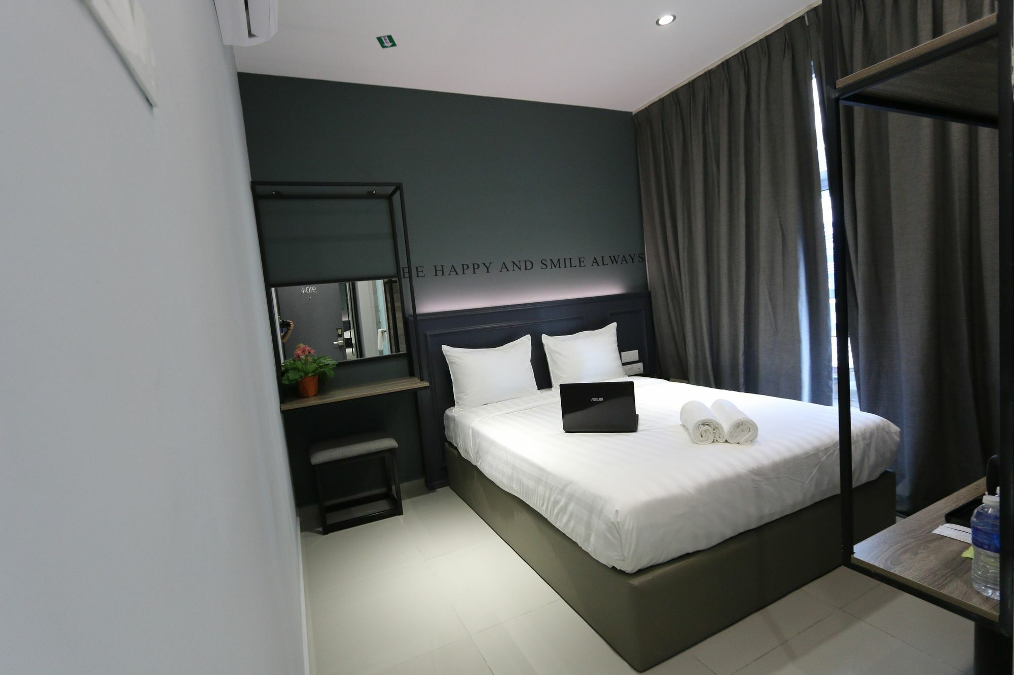 Hotel 99 Sri Petaling Куала-Лумпур Экстерьер фото