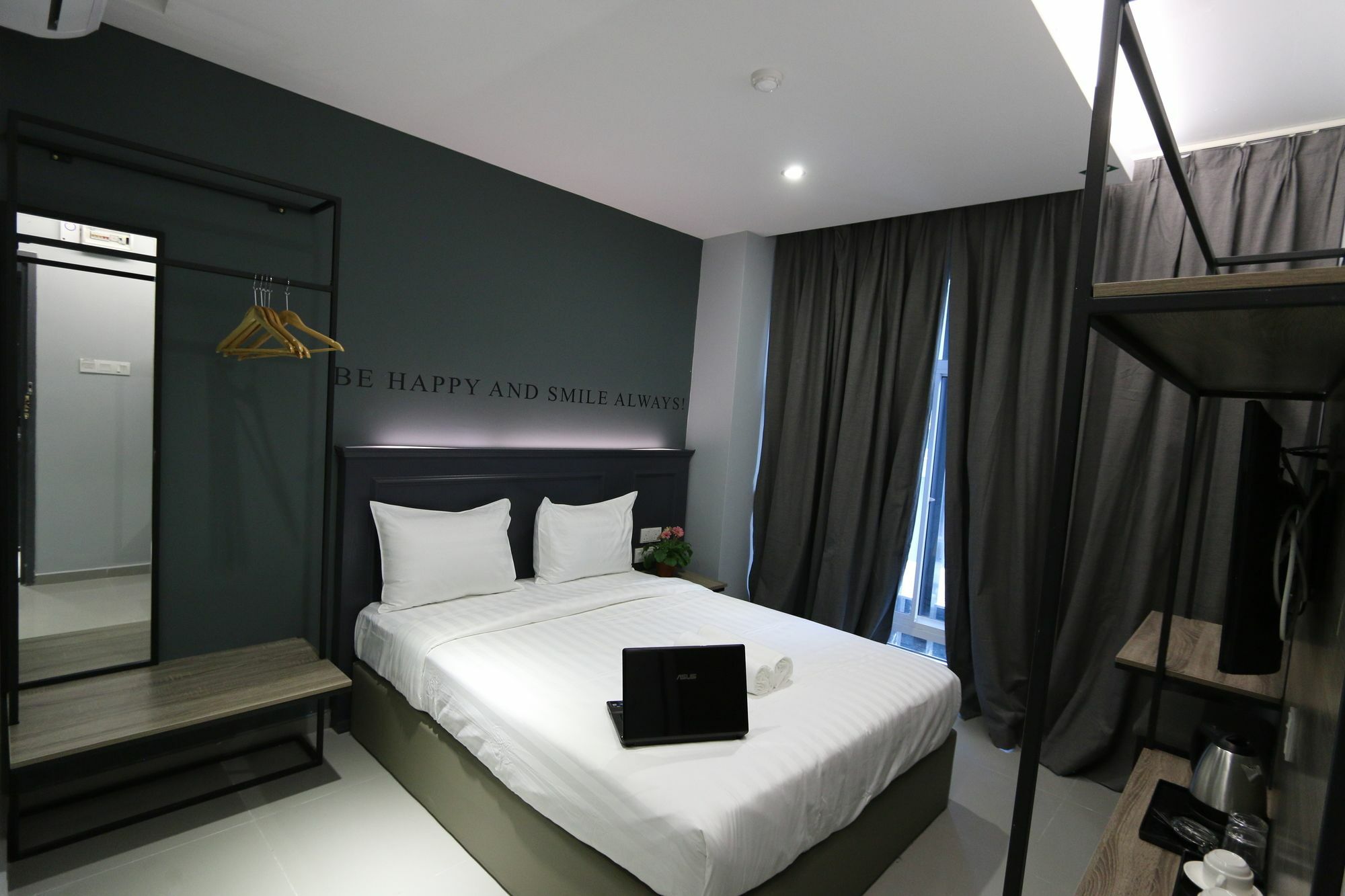 Hotel 99 Sri Petaling Куала-Лумпур Экстерьер фото