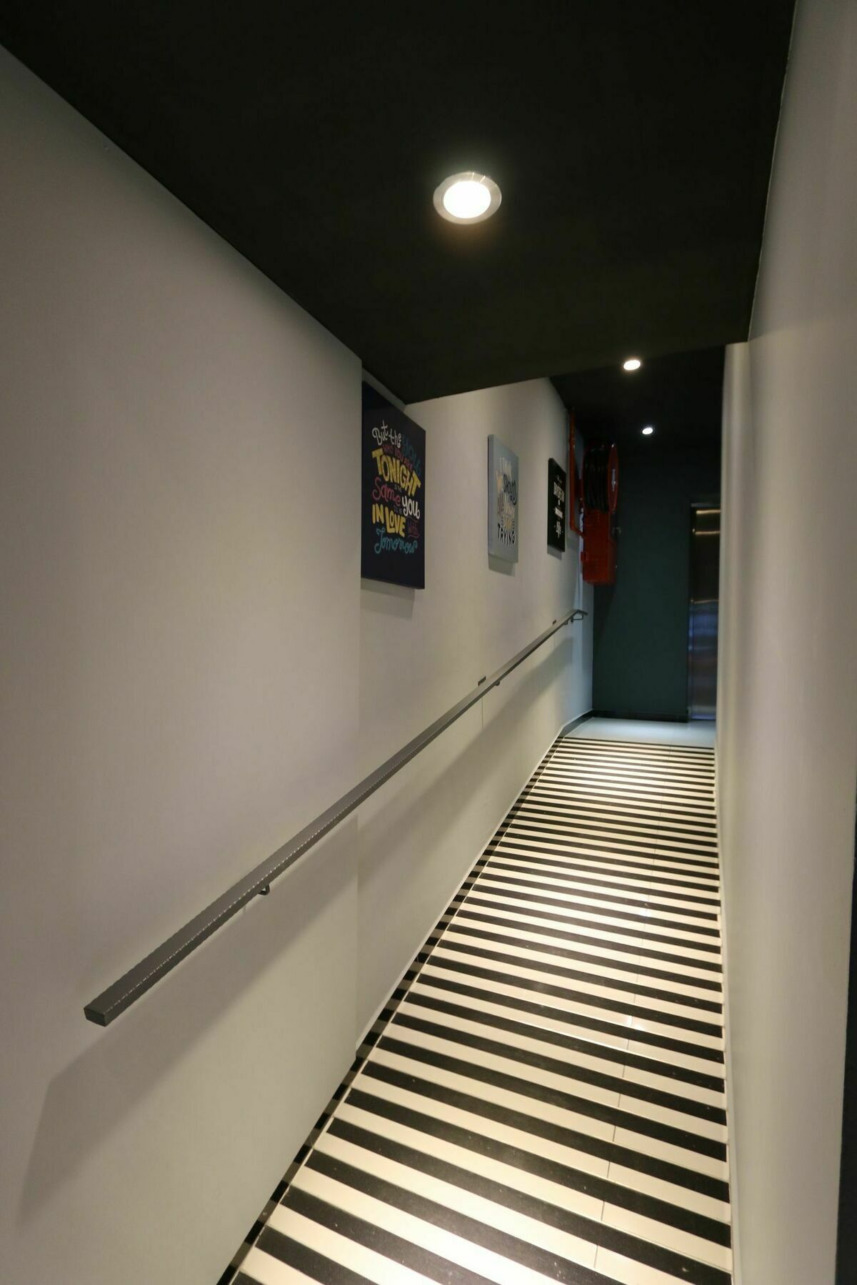Hotel 99 Sri Petaling Куала-Лумпур Экстерьер фото