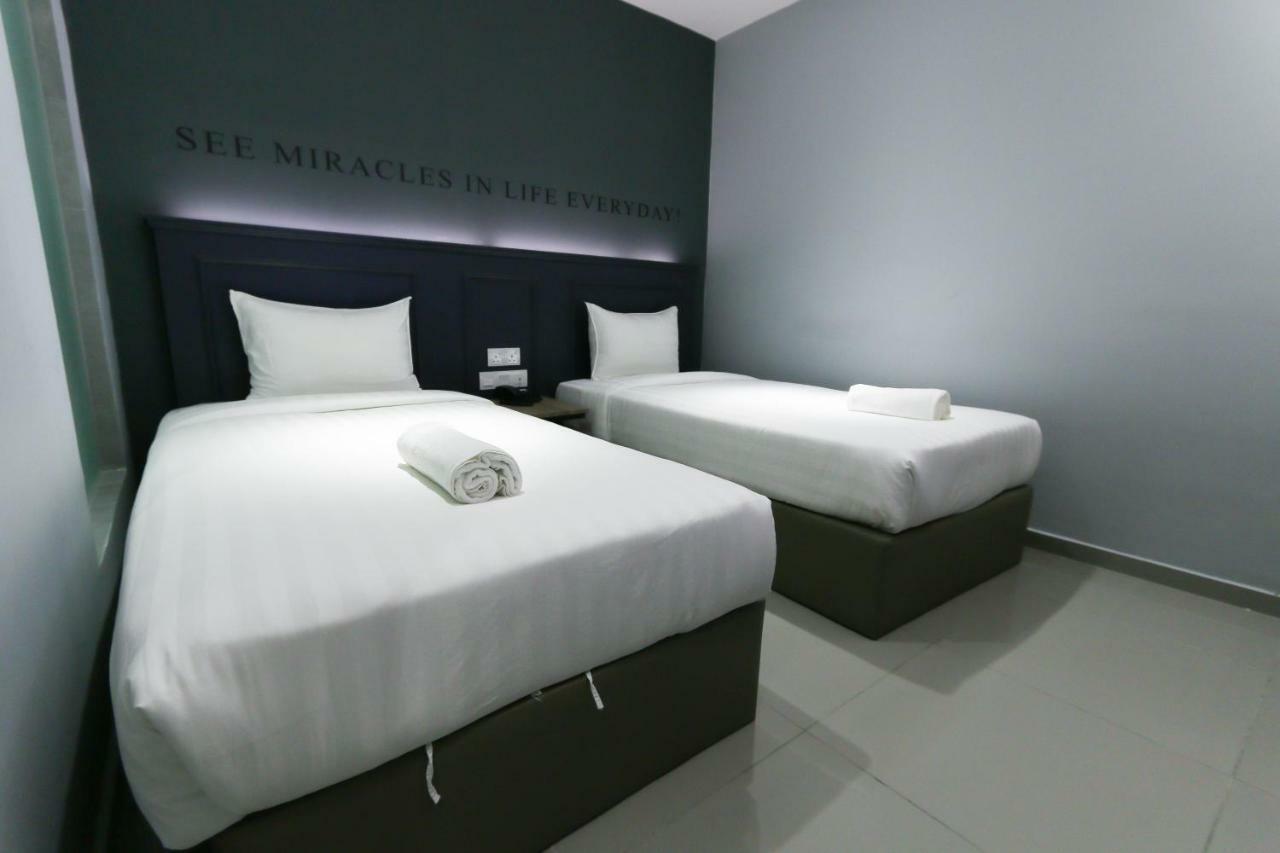 Hotel 99 Sri Petaling Куала-Лумпур Экстерьер фото